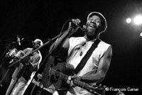 CLINTON FEARON (JAM/ USA) CLINTON FEARON (JAM/ USA)