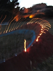 Land art - Création en terre crue dans le village de Corbara en Haute Corse