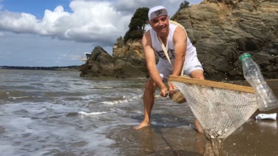 Le Plastique c'est Dramatique !!! Elmer Food Beat / Yvan Bourgnon / The SeaCleaners Le Plastique c'est Dramatique !!! Elmer Food Beat / Yvan Bourgnon / The SeaCleaners