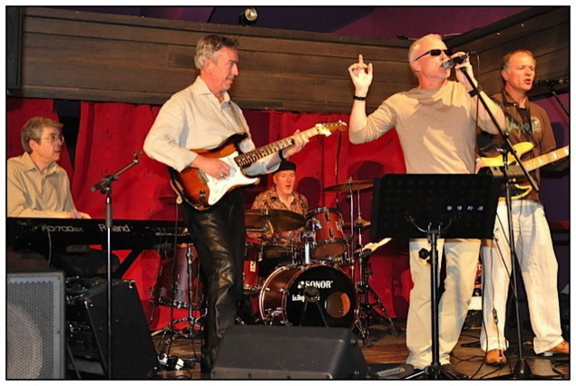 Le Blues Syndicate à la Cave du 38Riv' Le Blues Syndicate à la Cave du 38Riv'