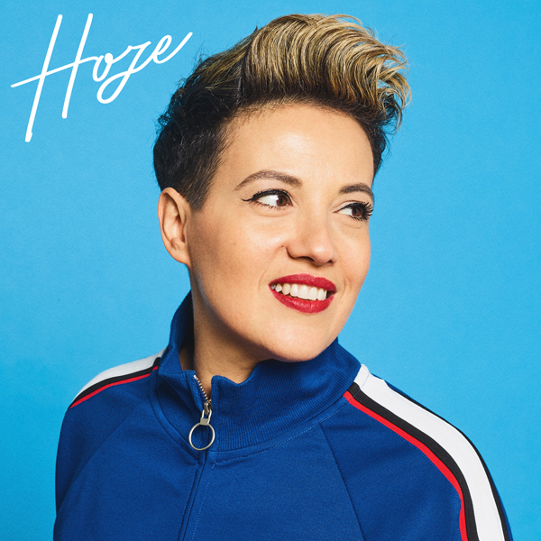Hoze se met à chanter et danser sur les toits Hoze se met à chanter et danser sur les toits