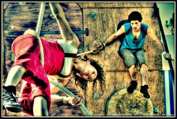 Au pied du mur - Cie 100 Racines Au pied du mur - Cie 100 Racines