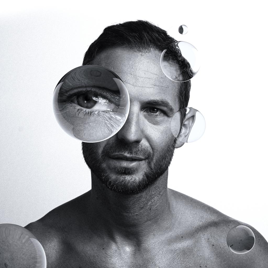 Nicolas Réal, le chanteur qui Annule et Remplace Nicolas Réal, le chanteur qui Annule et Remplace