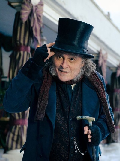 SCROOGE — Johnny Depp ressuscite le mythe dans une relecture gothique signée Ti West