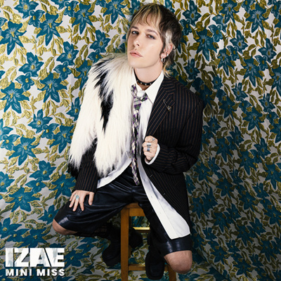 IZAE IZAE