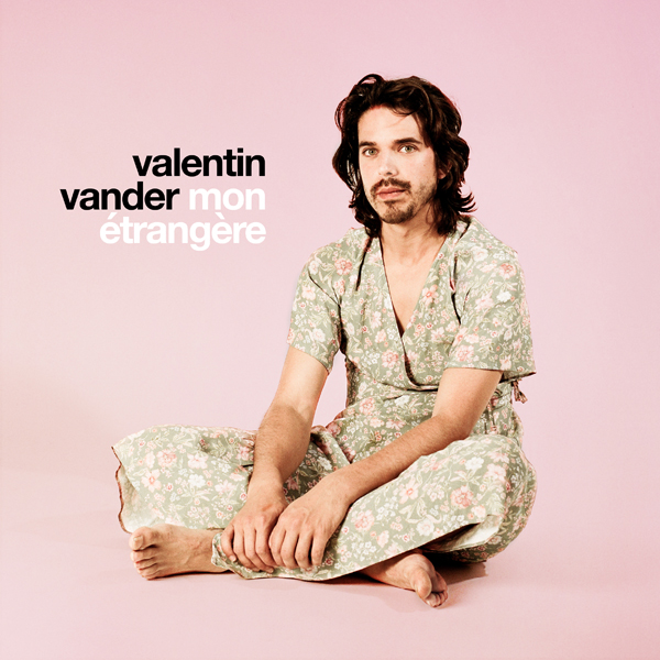 Valentin Vander fait un retour magique avec L'écho du bonheur sur l'album Mon Etrangère