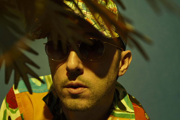 Agoria nous fait danser avec la vidéo de 3 Letters feat Blasé Agoria nous fait danser avec la vidéo de 3 Letters feat Blasé