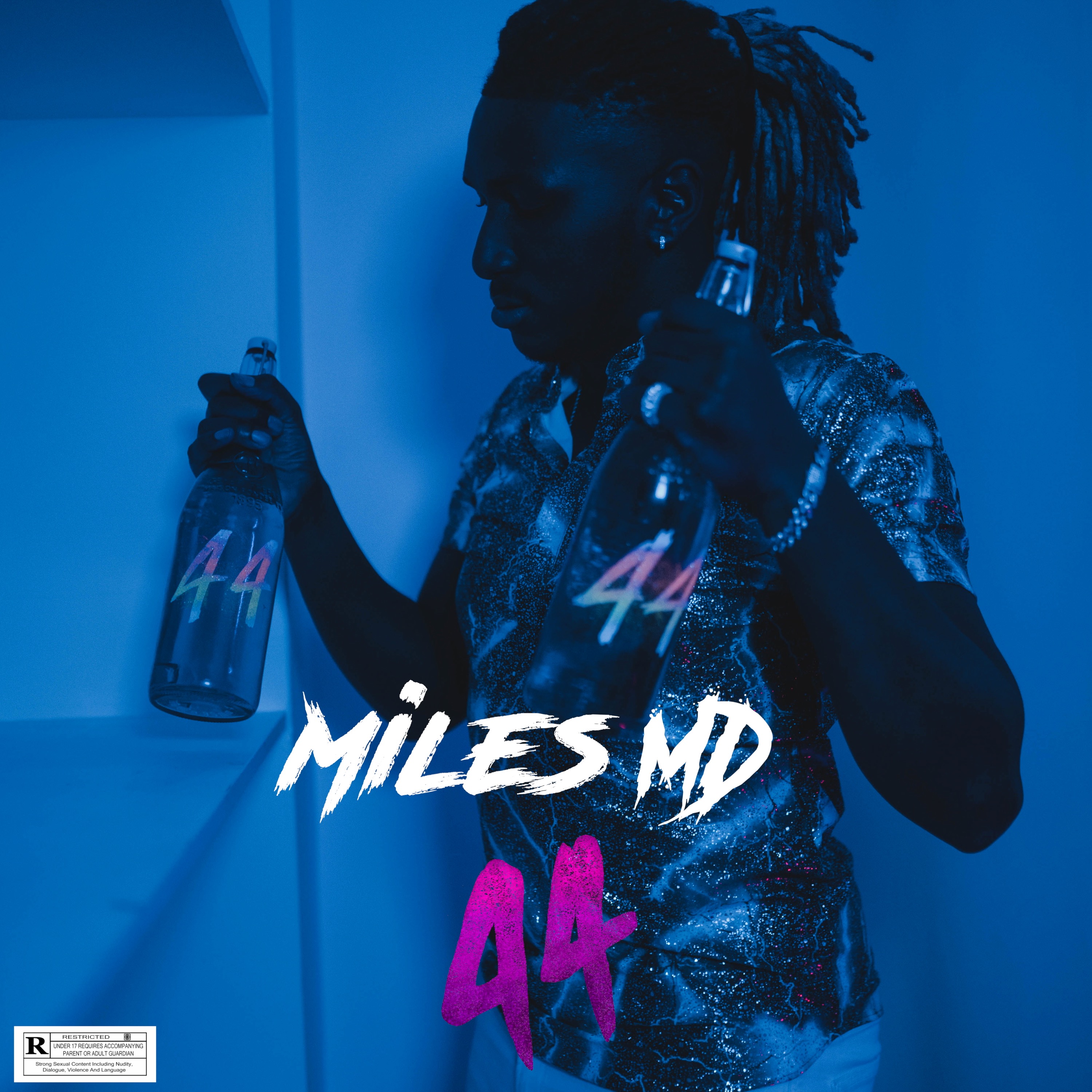 Miles MD dévoile son nouveau clip 44 Miles MD dévoile son nouveau clip 44