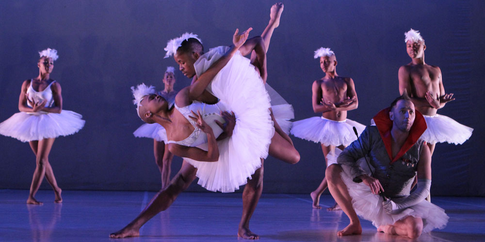 Swan Lake de Dada Masilo