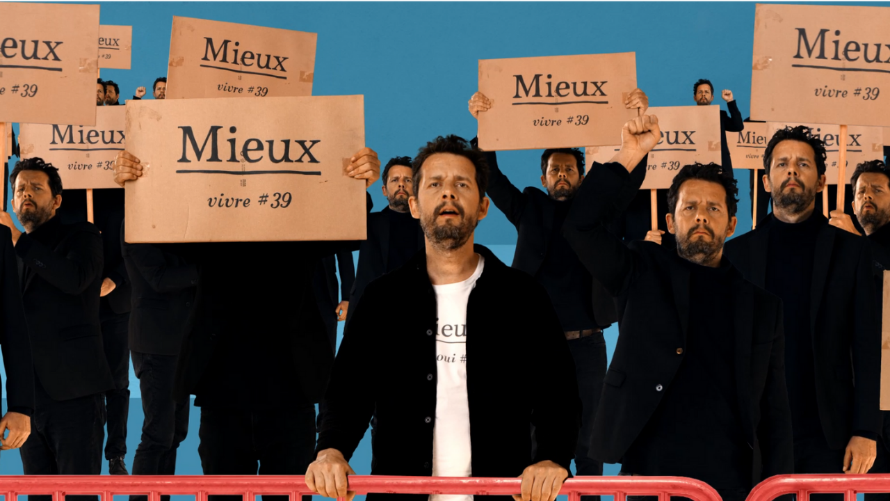 Alexis Hk dévoile un 1er extrait de son nouvel album Bobo Playground Alexis Hk dévoile un 1er extrait de son nouvel album Bobo Playground