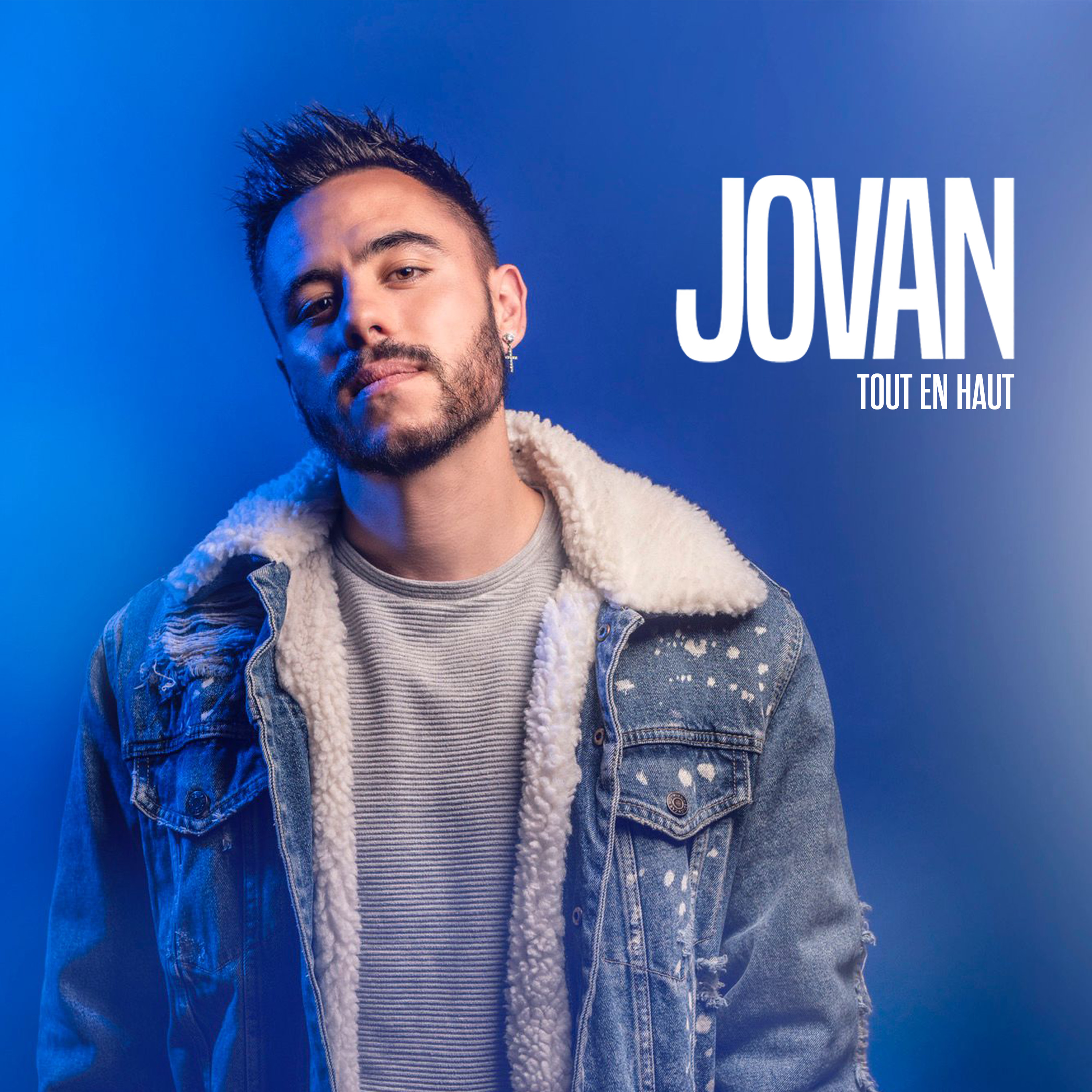 Jovan se livre avec le superbe Tout en Haut