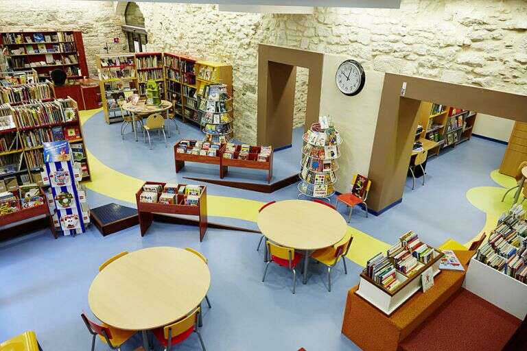 Bibliothèque Municipale de Souillac, 10 Rue de la Halle, Souillac … Bibliothèque Municipale de Souillac, 10 Rue de la Halle, Souillac …