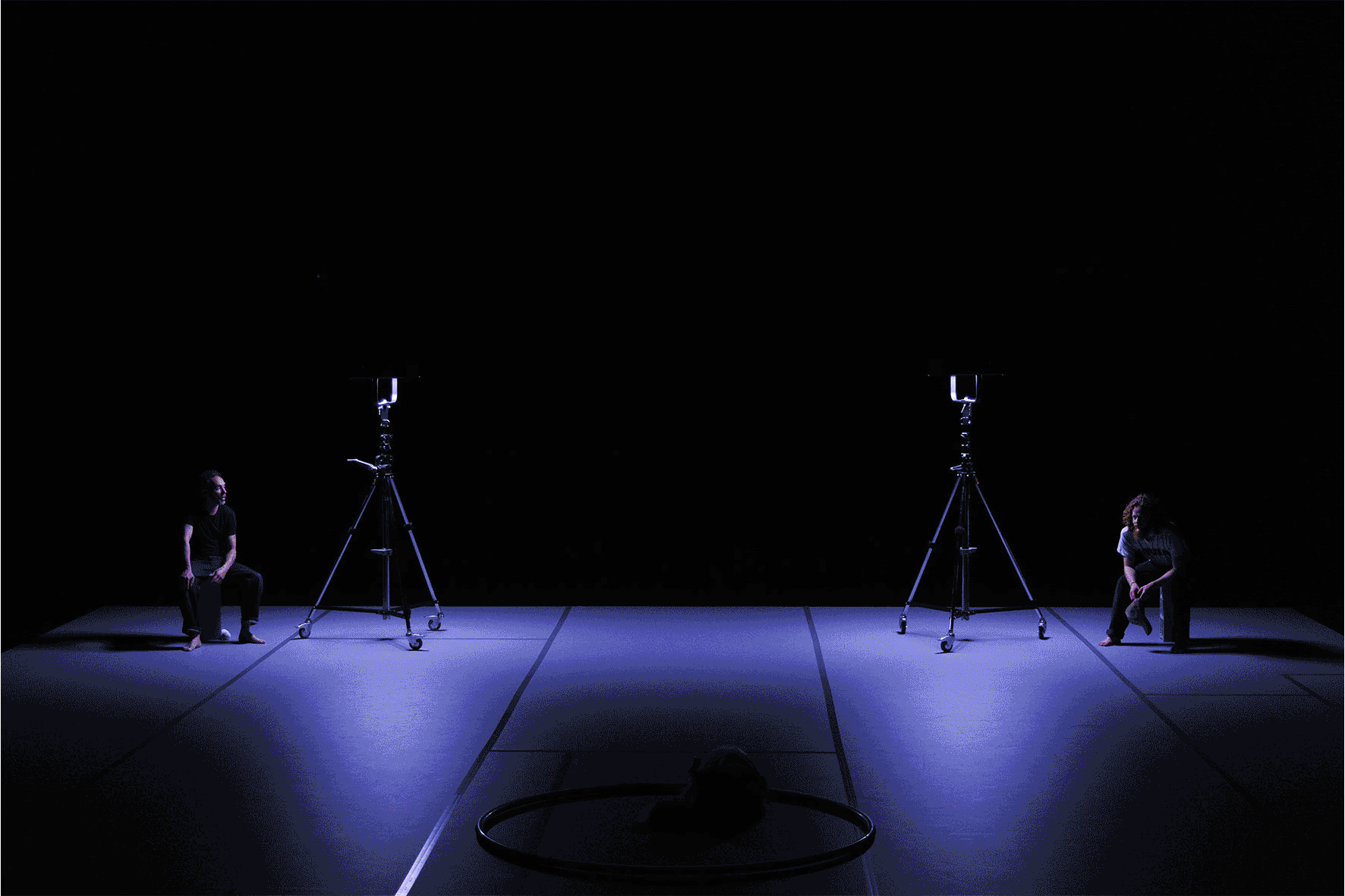 🎪 La Nuit du Cirque : Quand l’intime devient acte scénique à Nexon 🎪 La Nuit du Cirque : Quand l’intime devient acte scénique à Nexon