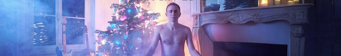 Vénérable dévoile un ovni électro pop Répète si c'est oui