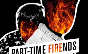 Part-Time Friends toujours allumé avec la vidéo de Fire Part-Time Friends toujours allumé avec la vidéo de Fire