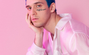 Lauv revient avec le clip frappé et pop de Drugs &amp; The Internet