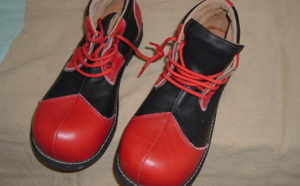 Stage de clown (Adultes) par Christophe Martin au théâtre Pierre Tabard, du 8 au 12 Juillet Stage de clown (Adultes) par Christophe Martin au théâtre Pierre Tabard, du 8 au 12 Juillet