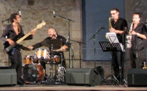 AL BENSON Jazz Band en concert à la "Fête de la vigne et du vin" à l'Isle sur la Sorgue 