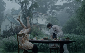 La Bronze sort une vidéo bourrée d'émotion L'habitude de Mourir La Bronze sort une vidéo bourrée d'émotion L'habitude de Mourir