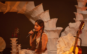 Christina Rosmini sort le superbe clip en animation Le Temps qui passe et annonce deux concerts Christina Rosmini sort le superbe clip en animation Le Temps qui passe et annonce deux concerts