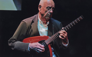 Ralph Gibson célèbre ses photos en musique avec l'album Vu, Imprevu