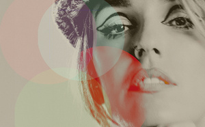 Margaux Simone de retour avec Parlez-moi de vous.